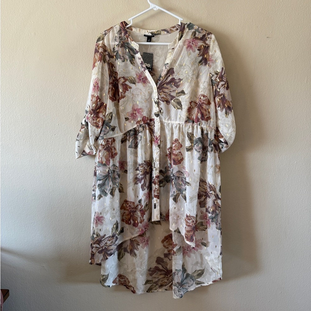 Torrid Floral High Low Tunic Top Sheer Gold Accents Empire Waist NWT 1X Boho